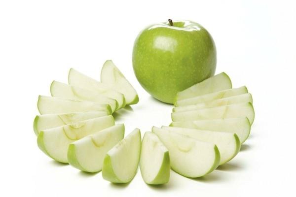 Recette crumble aux pommes crumble aux pommes pomme verte coupée