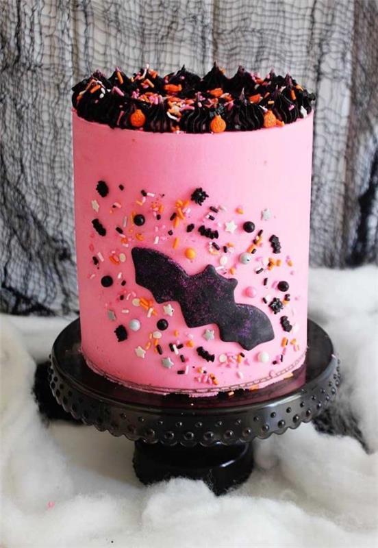 Różowe pomysły na dekorację tort na Halloween