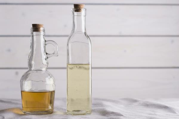 Substituts de sel Consommez moins de sel Utilisez du vinaigre