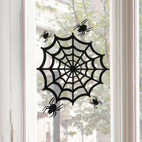 Czarna pajęcza sieć przerażająca dekoracja okna na Halloween
