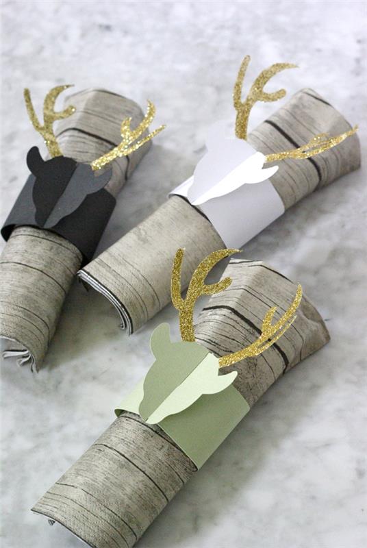 Anneaux de serviette Tinker pour Noël - idées et instructions élégantes pour une décoration de table festive avec des découpes de papier déco rennes