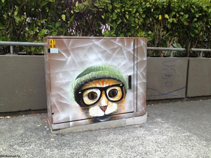 Artysta street artu Inteligentny kot