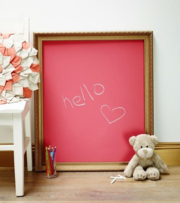 Idées de décoration murale de chambre d'enfant de couleur de tableau noir cadre en bois rose de tableau