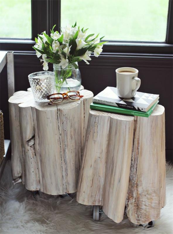 Table faite de nappes en tronc d'arbre