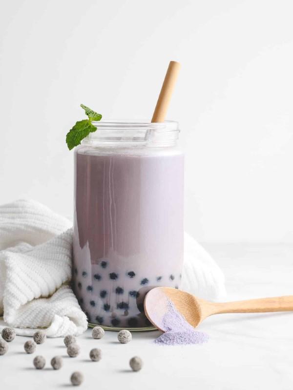 Recette de thé à bulles tendance et de délicieuses idées pour inspirer le thé violet à la poudre de taro