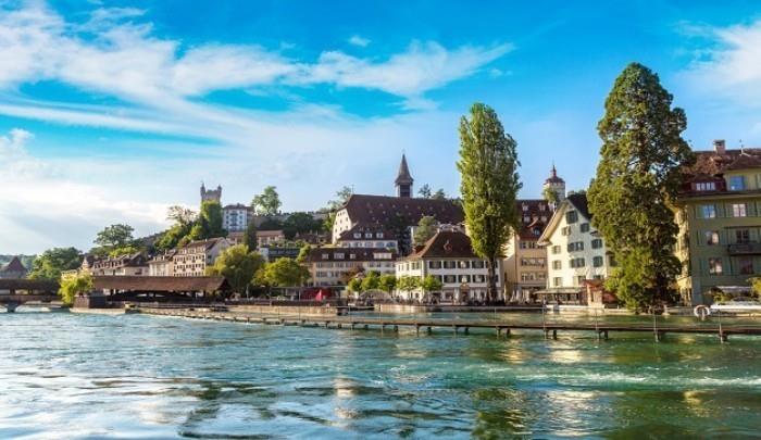 Wakacje 2019 Stare Miasto Rzeka Lucerna Reuss