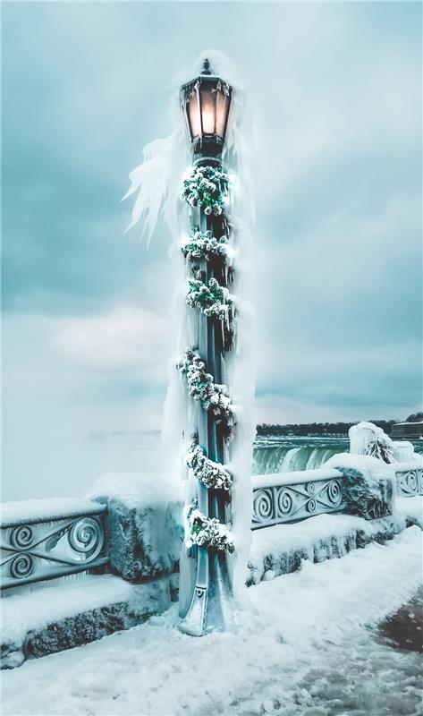 Winter Wonderland Niagara Falls de nombreuses images dramatiques en hiver