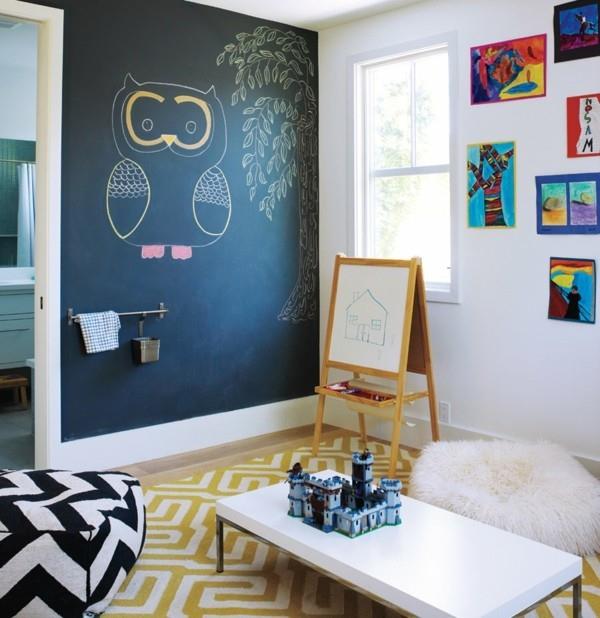 Peinture murs, tableau noir, déco chambre d'enfant chouette craie