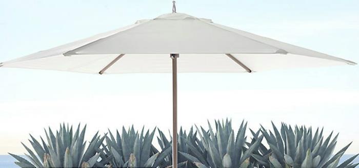 parasol en porte-à-faux en tissu pare-soleil blanc