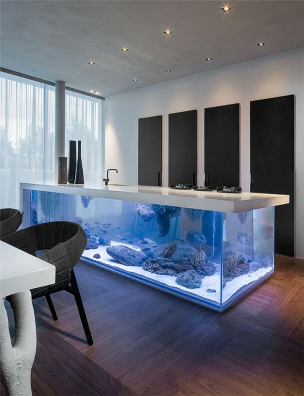 aquarium mis en place atmosphère design exemples d'ameublement design mural table blanche