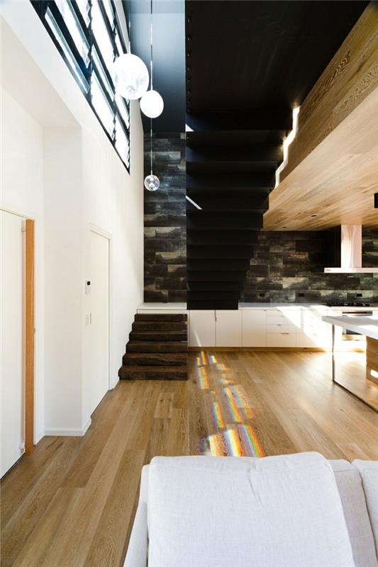 dom architekta nowoczesne drewniane wnętrze drewniana podłoga drewniany sufit