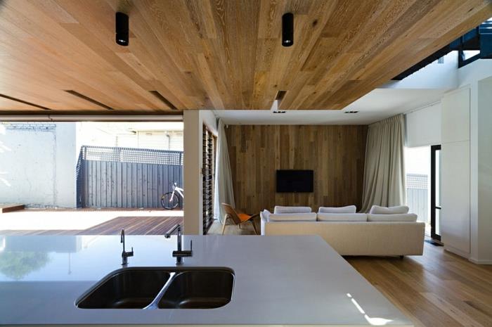 dom architekta nowoczesne wnętrze wykonane z drewna drewniana podłoga drewniany sufit