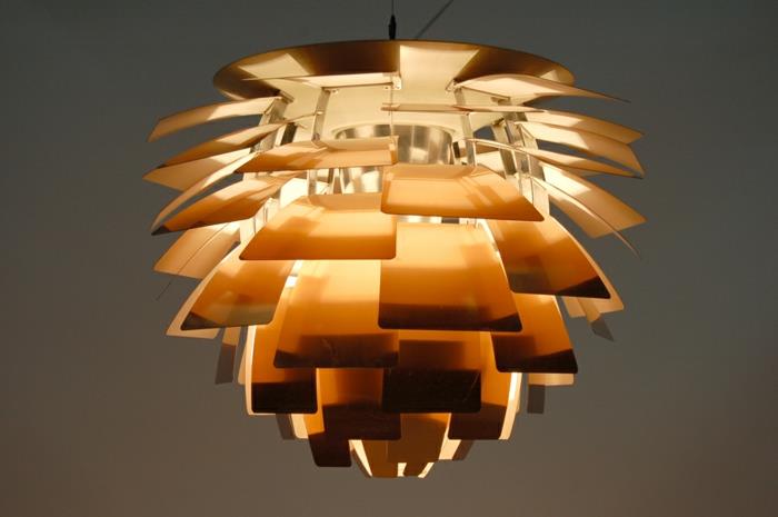 lampes insolites Paul Henningsen modèle artichaut classique