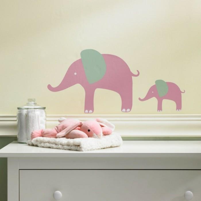 Pomysły na dekorację pokoju dziecięcego Dekoracja ścienna słonia