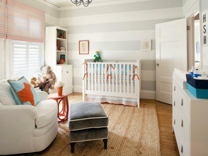 Pomysły na wystrój pokoju dziecięcego mały pokój świeża dekoracja w paski tapety