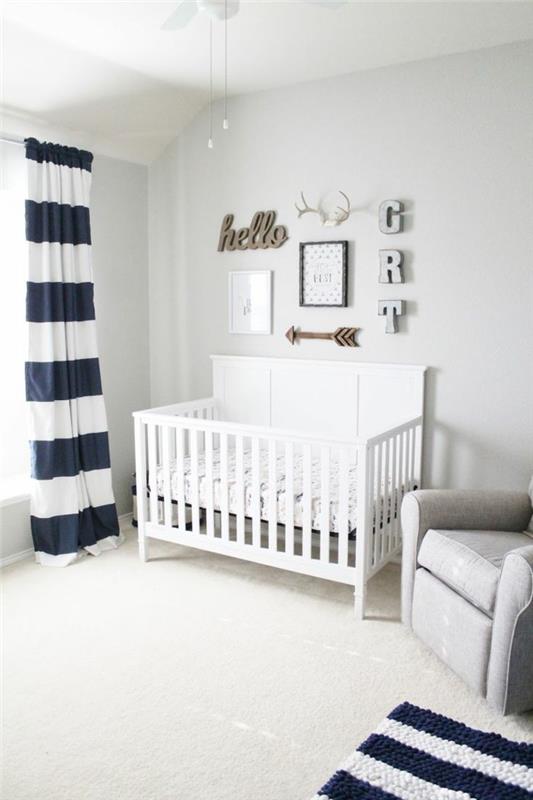 kolory pokoju dziecka biała farba ścienna białe paski dywanowe akcenty