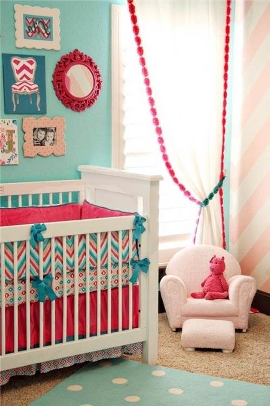 conception de chambre de bébé ensemble de chambre de bébé coloré