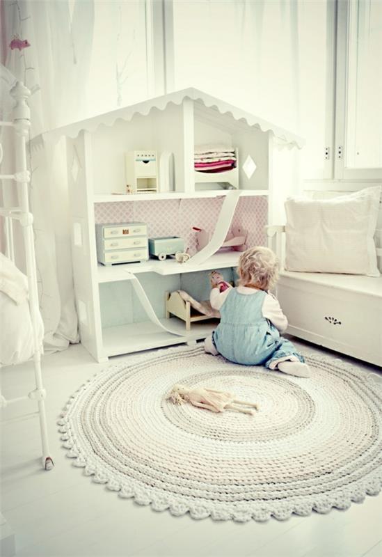 Dywan do pokoju dziecka zaokrąglony na biało
