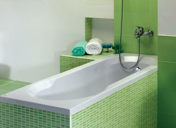 baignoire carrelée baignoire encastrable carrelage salle de bain vert