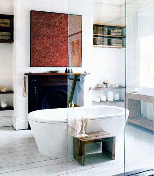 Aménagements de salle de bain avec cheminées intégrées tabouret en bois tissu
