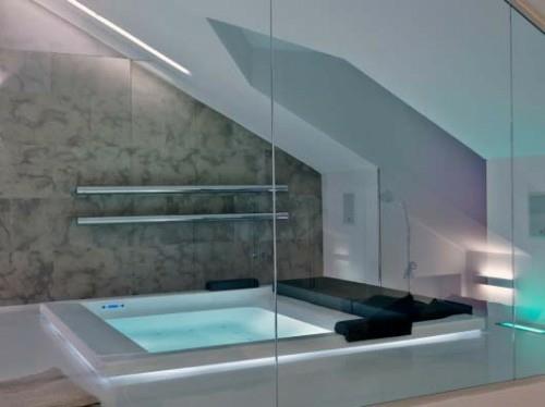 salle de bain dans le grenier cloisons modernes