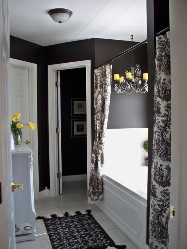 pomysły na projekt łazienki czarno-białe zasłony dywan