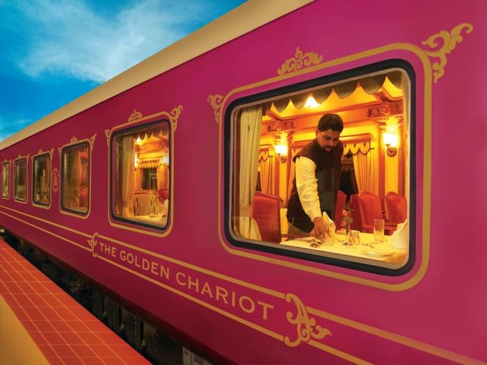 podróż pociągiem indie luksusowy pociąg