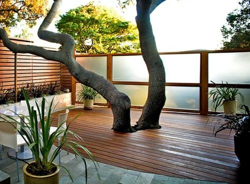 balkon drewniane płytki układanie drewniane deski podłogowe taras