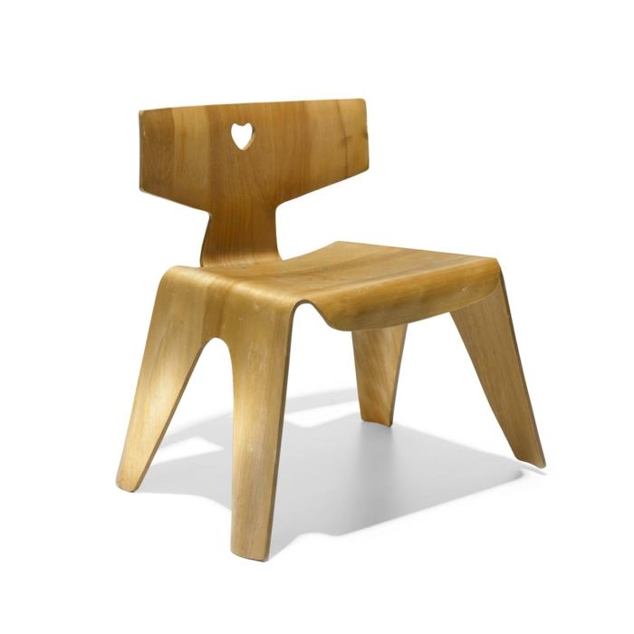 chaise pour enfants des célèbres architectes Charles et Ray Eames