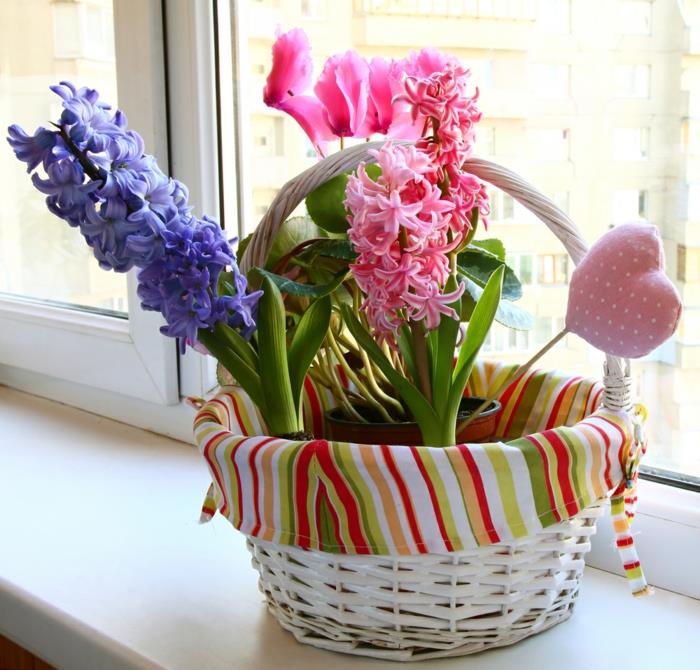 dekoracja kwiatowa piękne pomysły na dekoracje do domu udekoruj okna