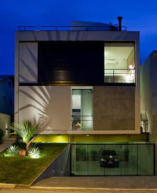 maison de terrasse de toit de concepteur brésilien rrasse la nuit