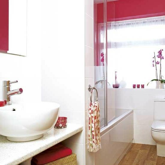 kolorowa czerwona współczesna łazienka żywa różowa nowoczesna łazienka
