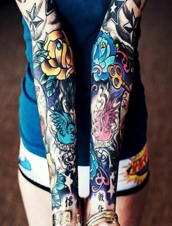 Idées colorées de tatouage de manches de motifs asiatiques
