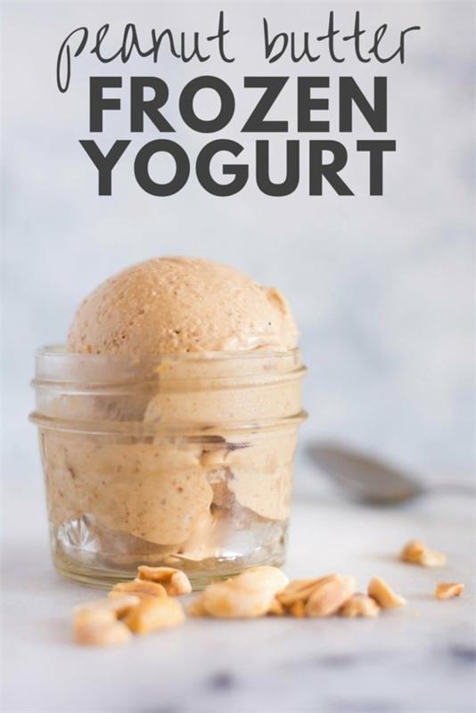 Yaourt glacé crémeux recette de yaourt glacé au beurre de cacahuète sans machine à crème glacée