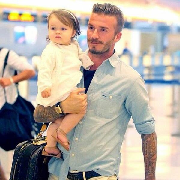 David Backham fryzura beckham rodzina córka harper