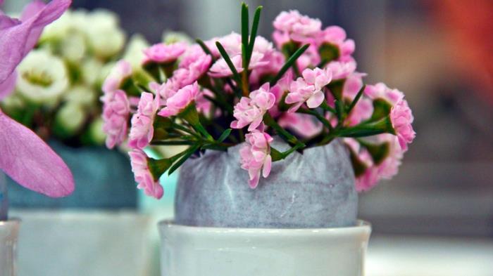 Zrób dekorację samemu kwiaty ze skorupek jaj wielkanocnych!
