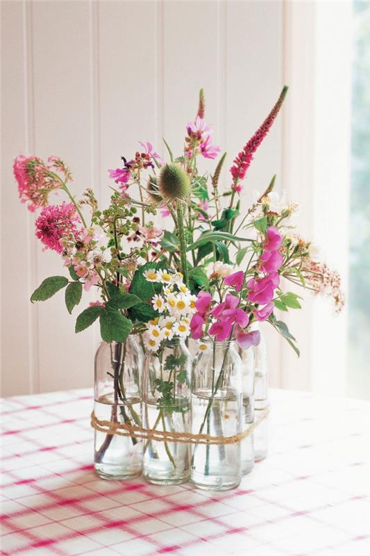 deco pomysły wiosenne kwiaty butelki deco table