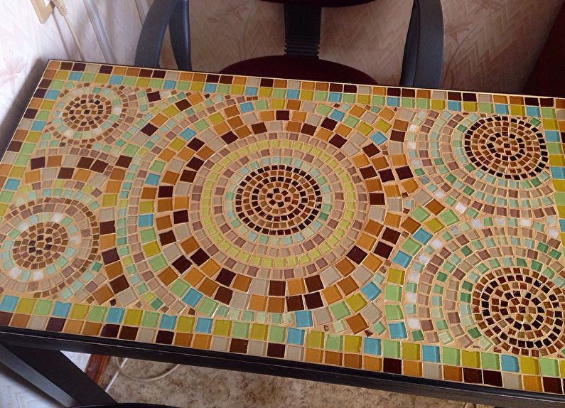 Mosaic - DIY starý dekor stolu