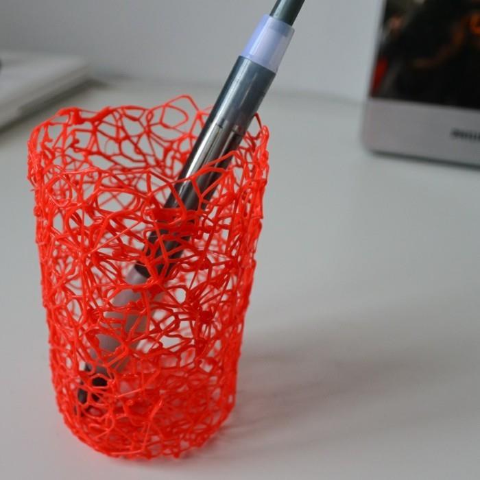 Zrób dekorację samodzielnie za pomocą długopisu do druku 3D