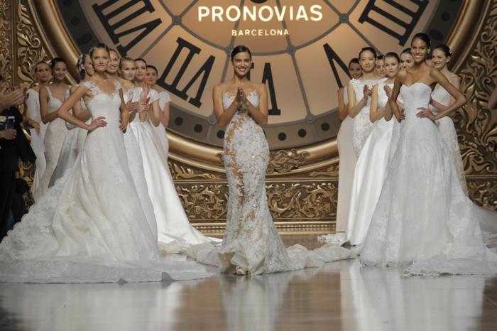 robes de mariée de créateurs robe de mariée défilé de mode pronovias 2016