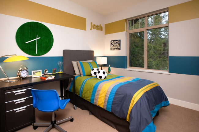 Боядисването на стените ще ви позволи периодично да променяте дизайна на стаята.