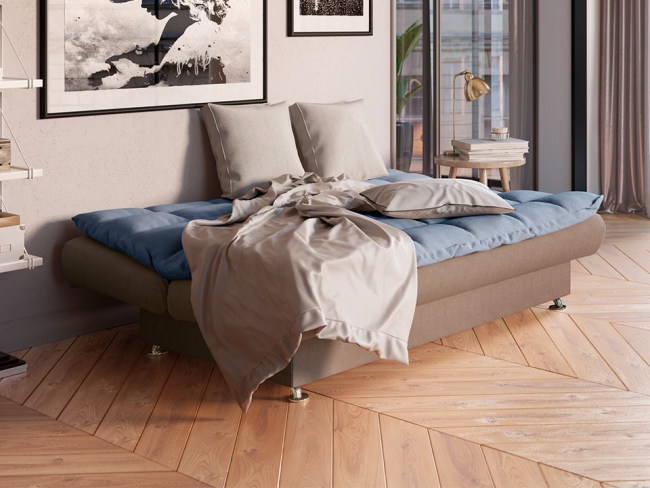 Das Modell Easy Light Middle basiert auf anatomischen Matratzen, die sich zusammen mit dem Sofa zusammenfalten und entfalten, ohne die Verbrauchereigenschaften zu verlieren