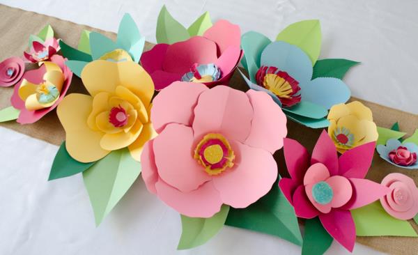 idées de bricolage décoration fleurs en papier faites vous-même des décorations de table