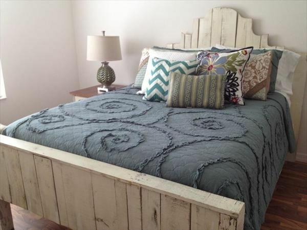pomysły na majsterkowanie euro palety łóżko zbuduj stylowe zagłówki łóżka rzucaj poduszkami
