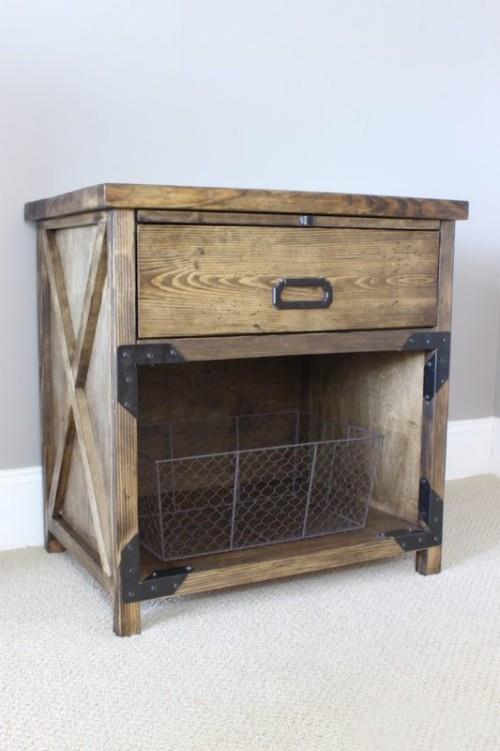 table de chevet bricolage avec un tiroir