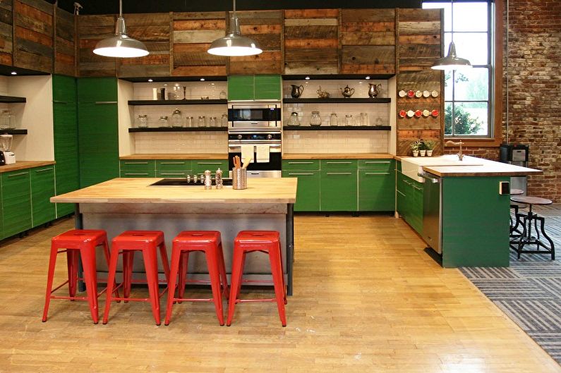 Kuchyně ve stylu zeleného podkroví - interiérový design