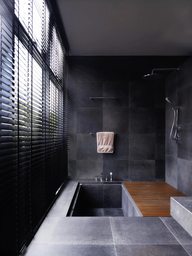 Prostorově úsporná technika, která vám umožní kombinovat vanu i sprchu v malé místnosti