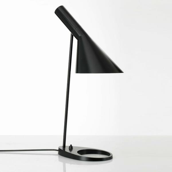 Duńskie meble designerskie Arne Jacobsen aj lampa czarna