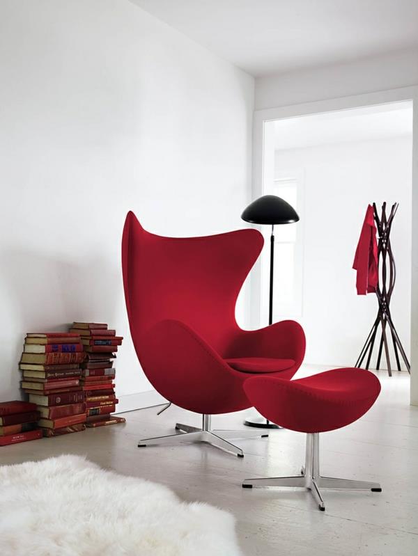 Duńskie meble designerskie Arne Jacobsen krzesło z jajkiem czerwone