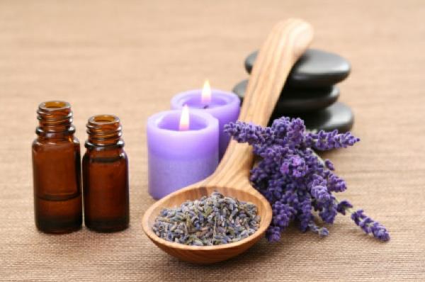Lavandel aromaterapia olejki zapachowe olejki eteryczne fioletowe kolory